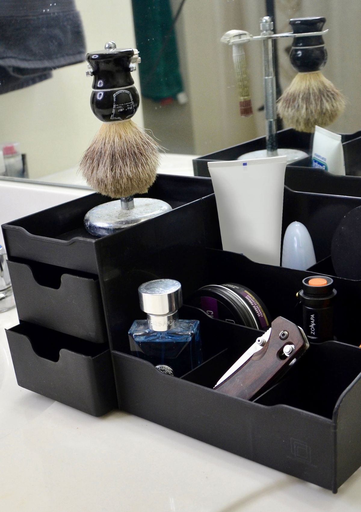 Uncluttered Designs Grooming Box